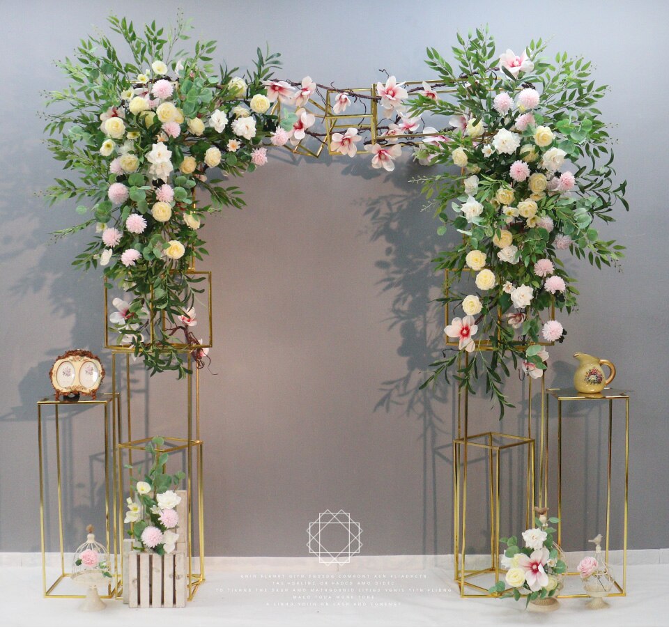 wedding tipi flower decorations1